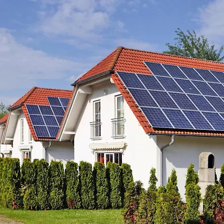 Ferienhaeuser Am Kummerower See, *