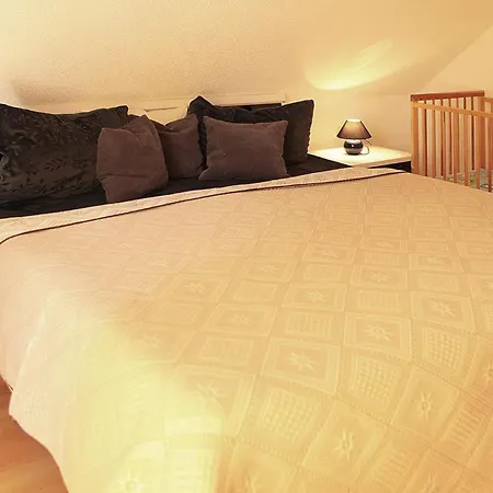 בית נופש Ferienhaeuser Am Kummerower See, *