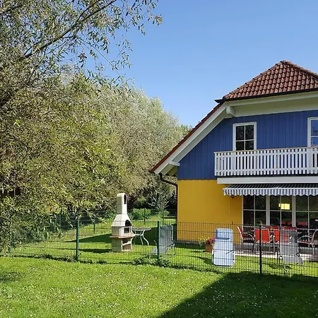 Holiday home Ferienhaeuser Am Kummerower In *